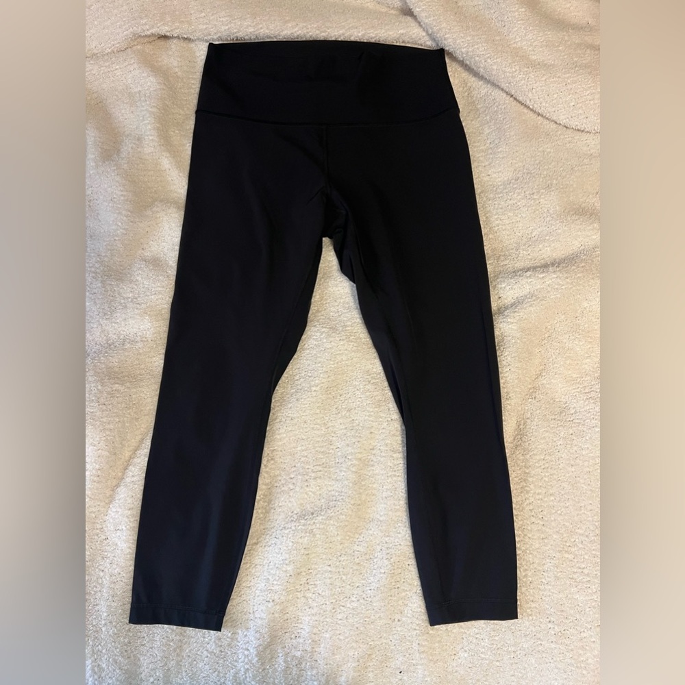 Lululemon WunderTrain Legging 25”